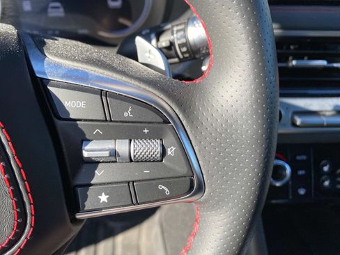 Used 2025 Genesis G70 3.3T Advanced w/ Sport Prestige Package image 14