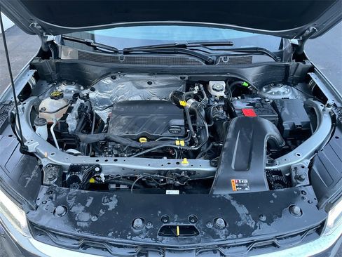 Used 2024 Chevrolet Trax LT image 34