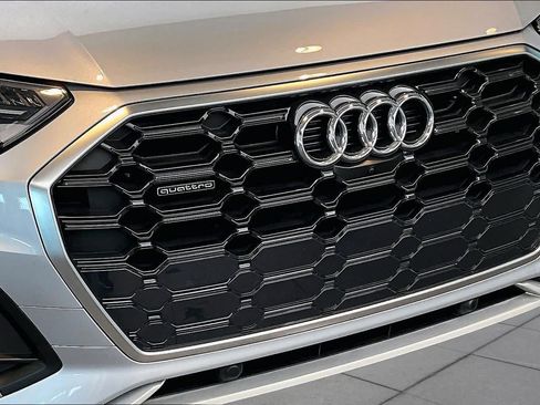 Used 2024 Audi Q5 2.0T Premium Plus AWD/4WD image 32