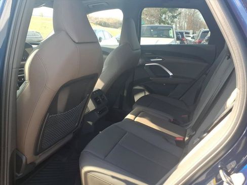Used 2025 Audi Q5 Prestige AWD/4WD image 23