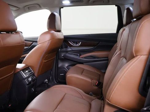 Used 2024 Subaru Ascent Touring image 28
