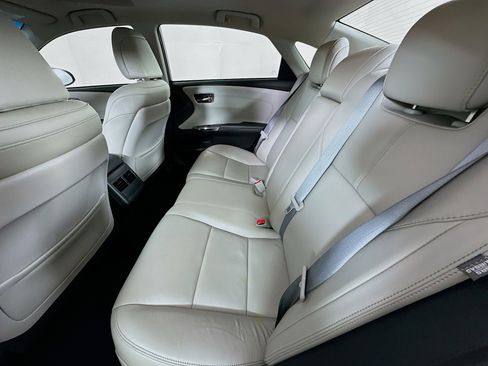 Used 2017 Toyota Avalon XLE Premium FWD image 28
