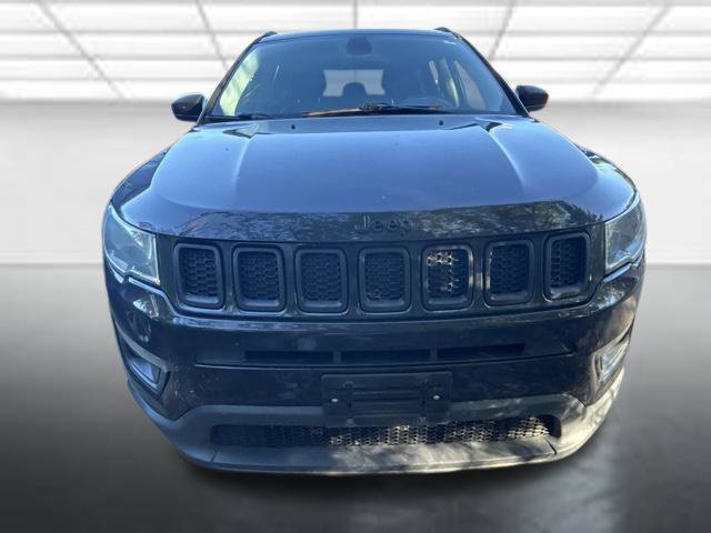 Used 2018 Jeep Compass Latitude w/ Popular Equipment Group AWD/4WD image 2