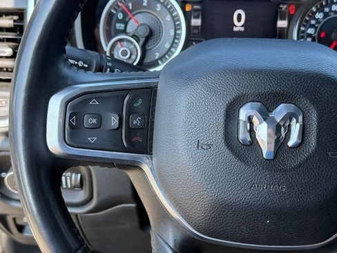 Used 2023 RAM 1500 Laramie AWD/4WD image 16