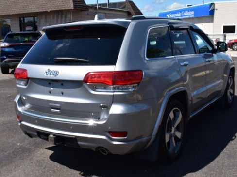 Used 2014 Jeep Grand Cherokee Overland w/ Advanced Technology Group AWD/4WD image 3