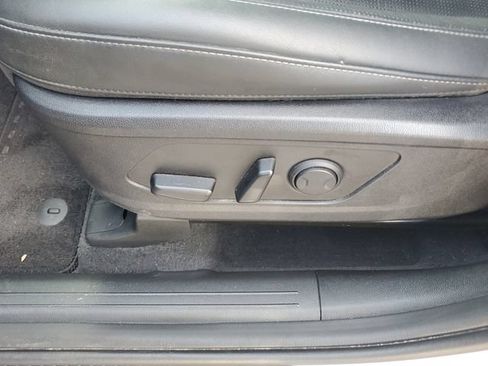 Certified 2024 Kia Sorento S w/ Panoramic Sunroof Package FWD image 20