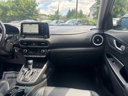 Used 2023 Hyundai Kona Limited AWD/4WD image 21