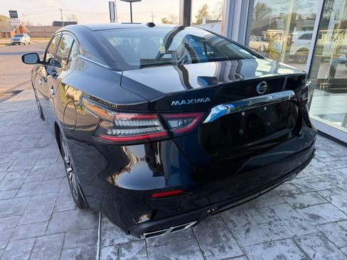 Used 2020 Nissan Maxima 3.5 SV w/ Floor Mat Group image 3