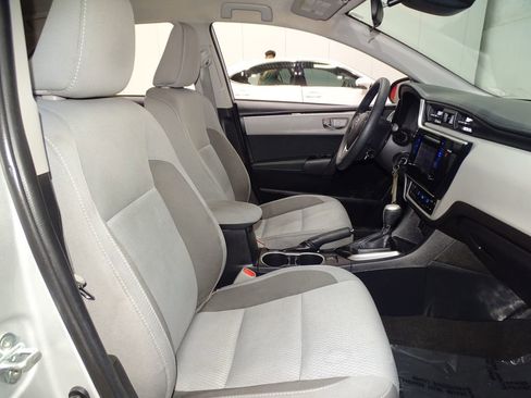 Used 2017 Toyota Corolla LE image 14