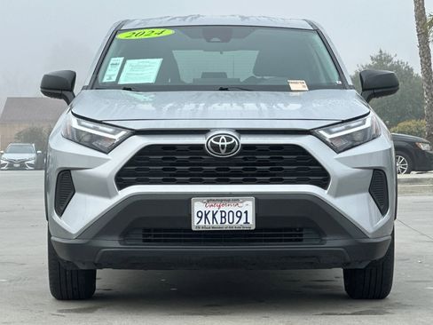 Used 2024 Toyota RAV4 LE image 9