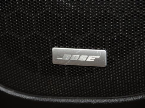 Used 2020 GMC Acadia SLT w/ Premium Package image 14