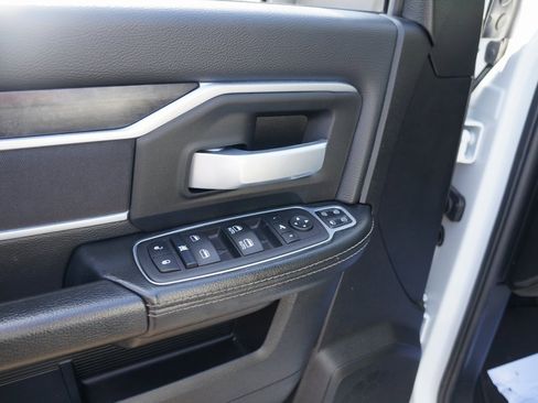 Used 2024 RAM 2500 Big Horn image 16