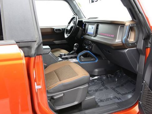 Used 2023 Ford Bronco Outer Banks AWD/4WD image 25