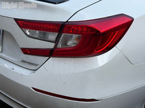 Used 2022 Honda Accord Sport image 10