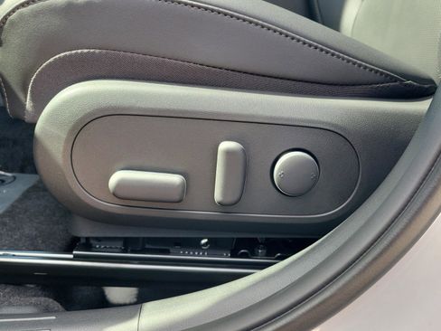 New 2026 Hyundai Kona SEL Premium image 11