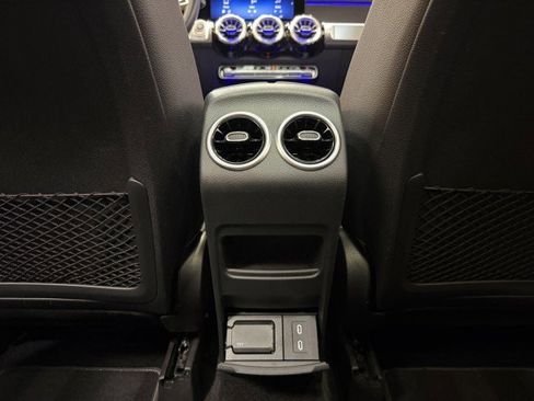 Certified 2025 Mercedes-Benz GLB 250 image 15