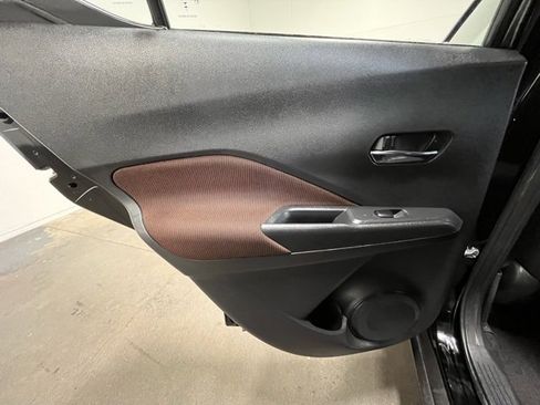 Used 2024 Nissan Kicks SR image 16