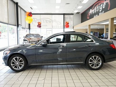 Used 2016 Mercedes-Benz C 300 4MATIC Sedan image 4