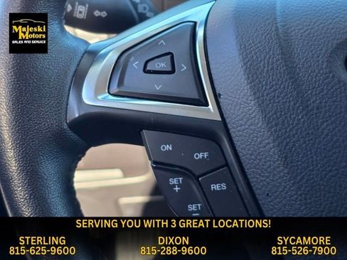 Used 2024 Ford Edge Titanium image 32