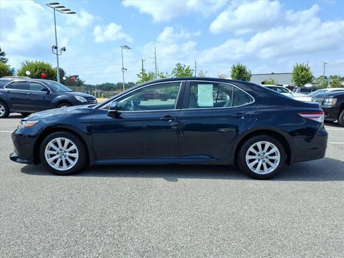 Used 2020 Toyota Camry LE w/ Cold Weather Package AWD/4WD image 8