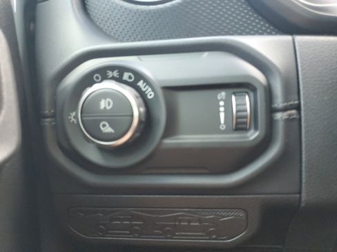 New 2026 Jeep Gladiator Mojave w/ Safety Group image 19