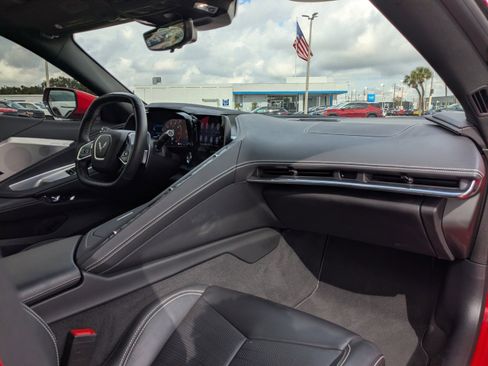 Used 2020 Chevrolet Corvette Stingray Preferred Cpe w/ 2LT Preferred Equipment Group image 14