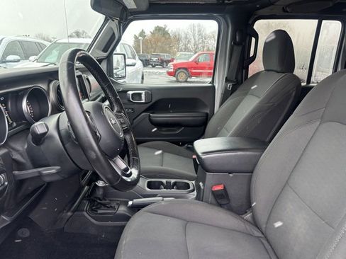 Used 2020 Jeep Wrangler Unlimited Sport image 12