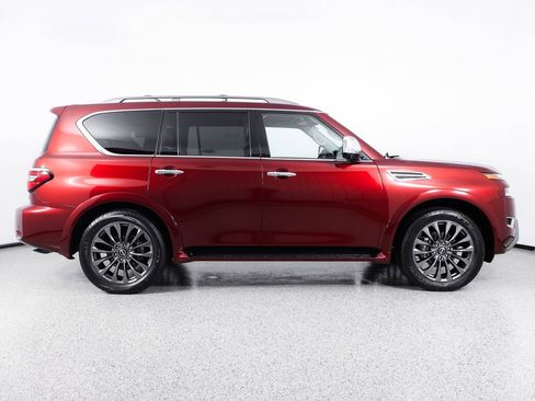 Used 2024 Nissan Armada Platinum w/ Captain's Chairs Package image 9