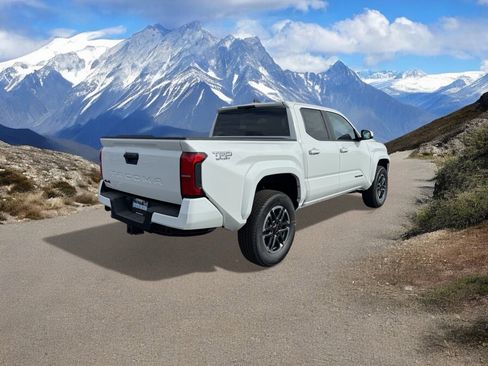 Certified 2026 Toyota Tacoma TRD Sport image 5
