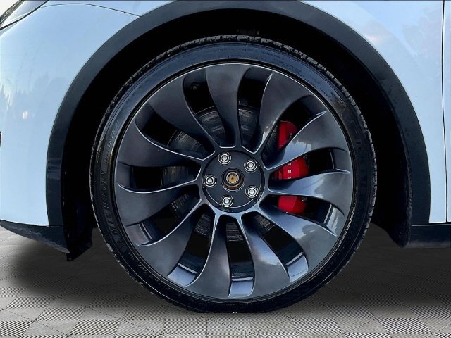 Used 2023 Tesla Model Y Performance AWD/4WD image 33