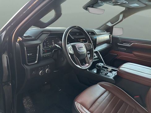 Used 2024 GMC Sierra 1500 Denali Ultimate image 11
