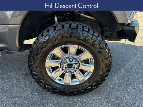 Used 2019 Ford F250 Platinum w/ Platinum Ultimate Package image 14