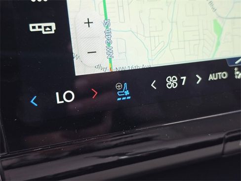 New 2025 Lincoln Navigator Reserve image 25