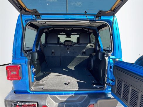 Used 2024 Jeep Wrangler Sahara w/ Technology Group image 24