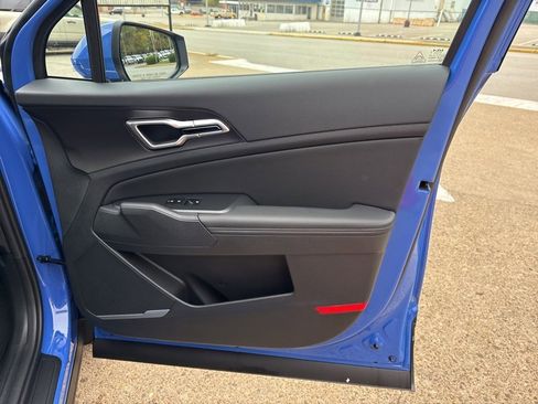 New 2026 Kia Sportage EX w/ EX Panorama Roof Package image 18