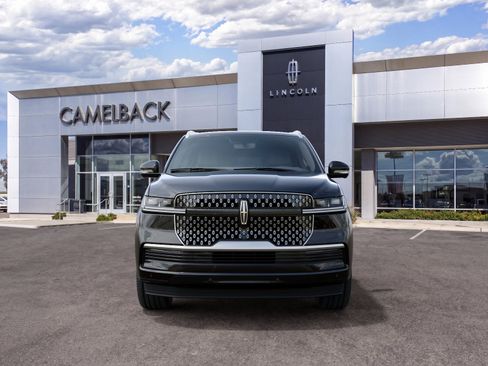 New 2027 Lincoln Navigator L Reserve AWD/4WD image 28