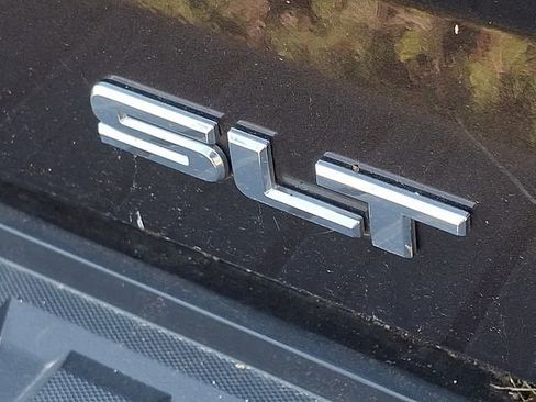 Used 2014 GMC Sierra 1500 SLT w/ SLT Crew Cab Value Package image 13