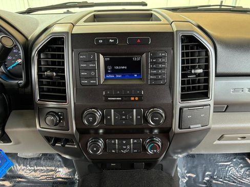 Used 2019 Ford F250 XLT image 21
