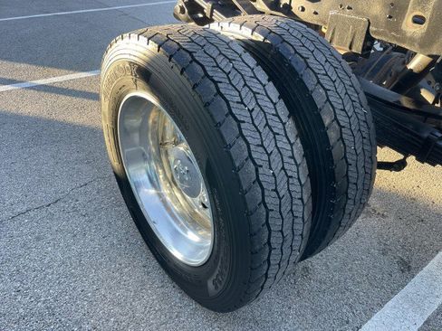 Used 2021 RAM 5500 Tradesman w/ Chrome Appearance Group image 6