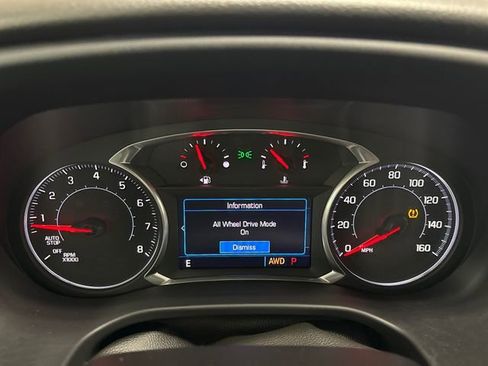 Used 2022 GMC Acadia SLE image 36