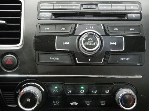 Used 2014 Honda Civic LX image 17