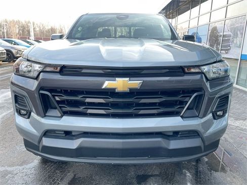 Used 2024 Chevrolet Colorado LT w/ LT Convenience Package image 29