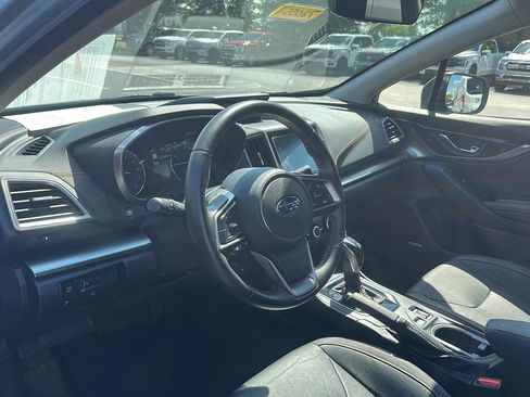 Used 2019 Subaru Crosstrek 2.0i Limited w/ Moonroof Package w/Navigation AWD/4WD image 2