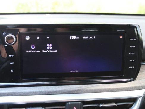 Used 2023 Kia K5 GT-Line image 35