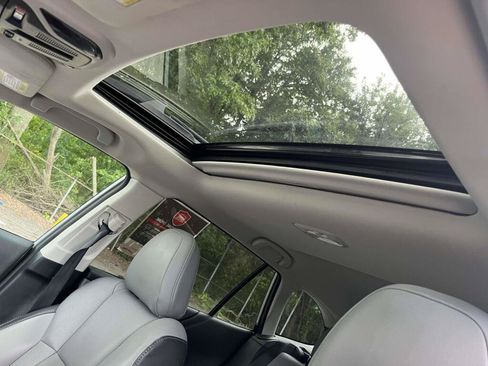Used 2024 Subaru Outback Limited AWD/4WD image 5