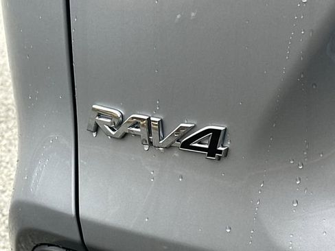 New 2025 Toyota RAV4 XLE image 14