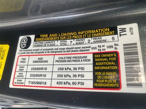 Used 2023 Toyota Highlander XLE image 18