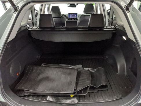 Used 2022 Toyota RAV4 XLE Premium AWD/4WD image 21