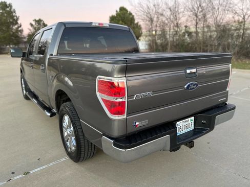 Used 2013 Ford F150 XLT w/ XLT Chrome Pkg image 8