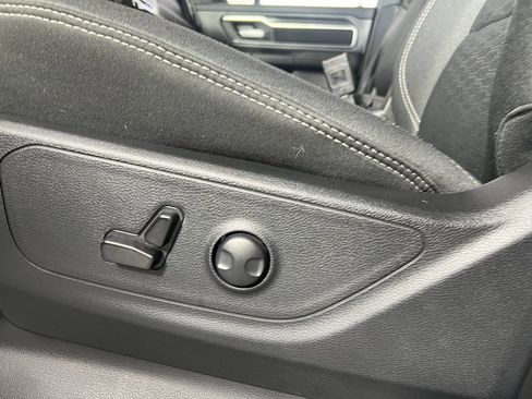 Used 2025 RAM 1500 Big Horn image 25